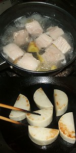 Boiled food of 'Radish and pig ribs' Image