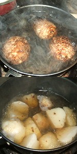 Boiling rolling of taro Image
